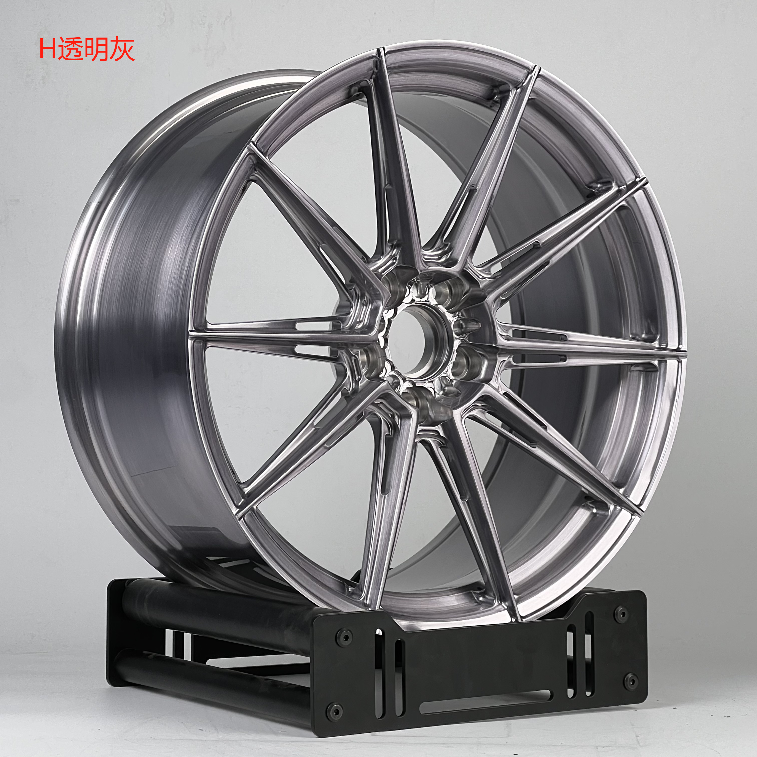 Forged wheel hub