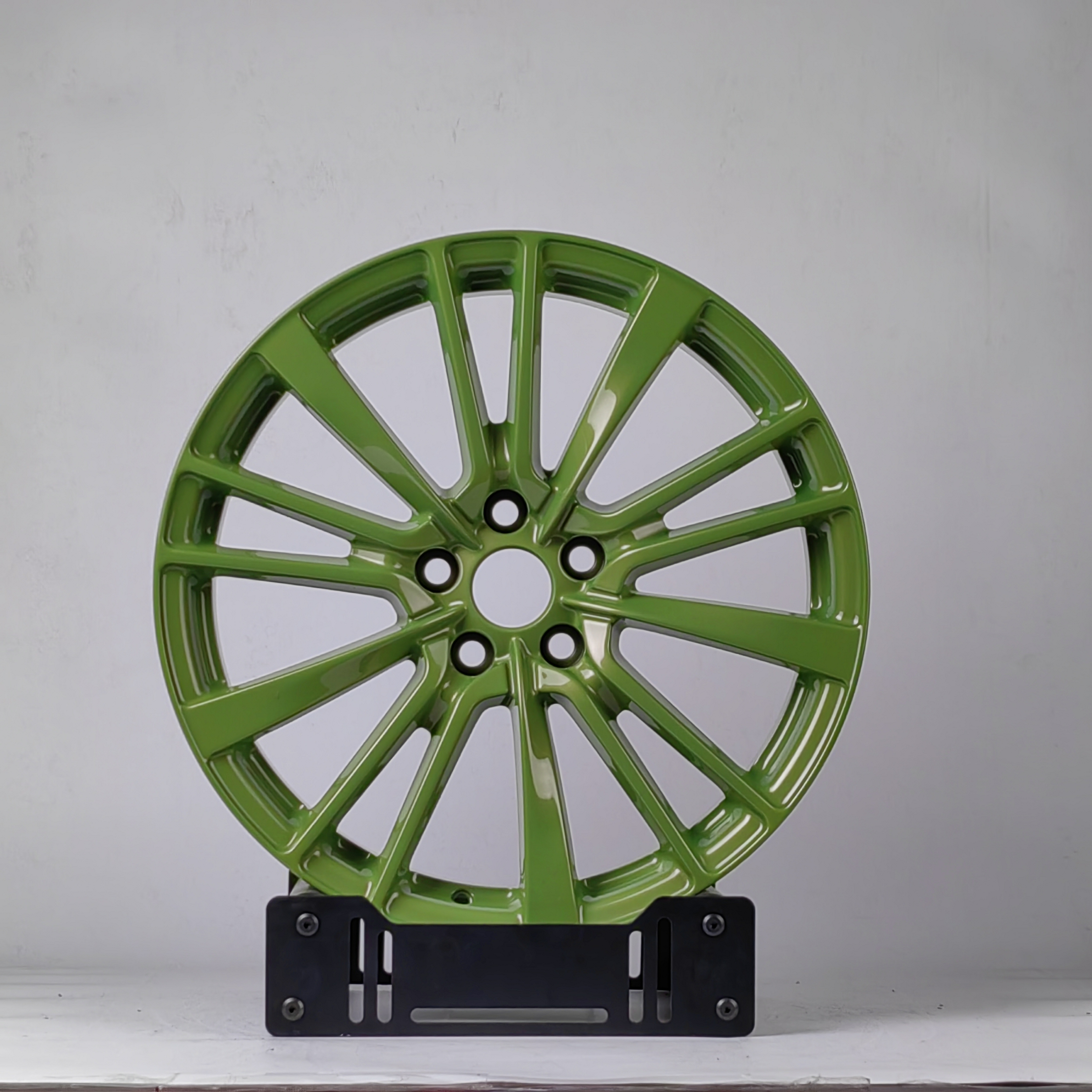 Forged wheel hub